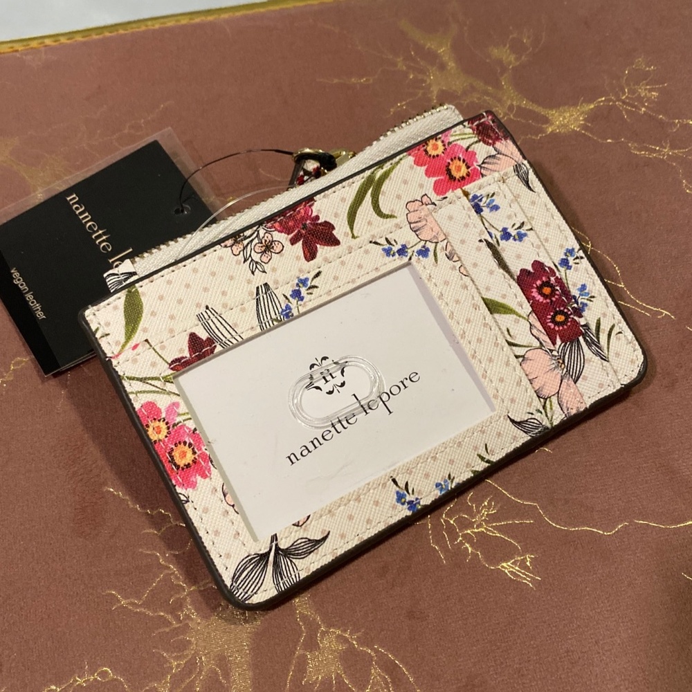 New Nanette Lepore Floral White Polka Dot Card Case wallet Coin Wristlet